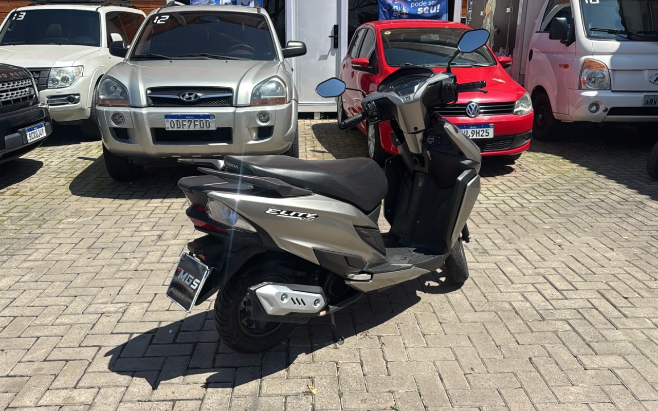 imagem-https://www.socarrao.com.br/sc-vehicle-images-prod/4171724/1790616720989-V2hhdHNBcHAgSW1hZ2UgMjAyNi0wOS0yNSBhdCAxMS40MC4xNS5qcGVn.jpeg