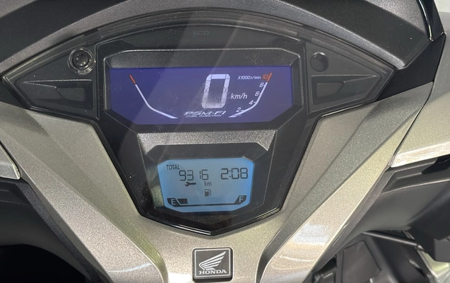 imagem-https://www.socarrao.com.br/sc-vehicle-images-prod/4171724/1790616721264-V2hhdHNBcHAgSW1hZ2UgMjAyNi0wOS0yNSBhdCAxMS40Mi4yNi5qcGVn.jpeg