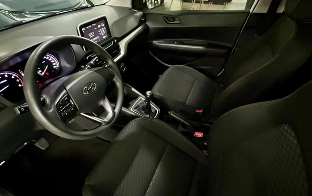 imagem-https://www.socarrao.com.br/sc-vehicle-images-prod/4171744/1790619066531-81c35cf103b745e09aa0c83643841236_1790616780911.jpg