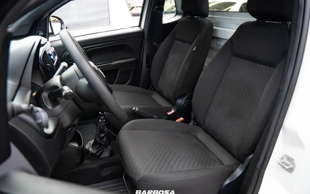 imagem-https://www.socarrao.com.br/sc-vehicle-images-prod/4171760/1790617024306-8256405_12_B_1b31d9c277.jpeg