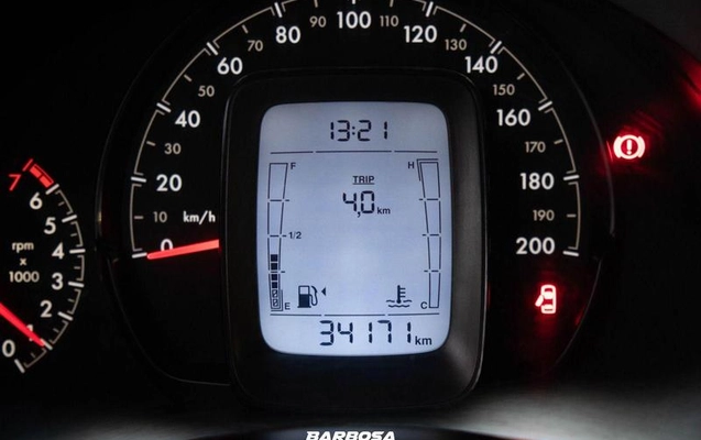 imagem-https://www.socarrao.com.br/sc-vehicle-images-prod/4171760/1790617024311-8256405_14_B_076223b2a5.jpeg