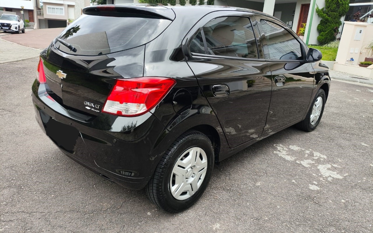 imagem-https://www.socarrao.com.br/sc-vehicle-images-prod/4171761/1790617025128-SW1hZ2VtIGRvIFdoYXRzQXBwIGRlIDIwMjUtMTEtMDUgw6AocykgMTcuNDkuMzdfNDIwOGIxNmYuanBn.jpg