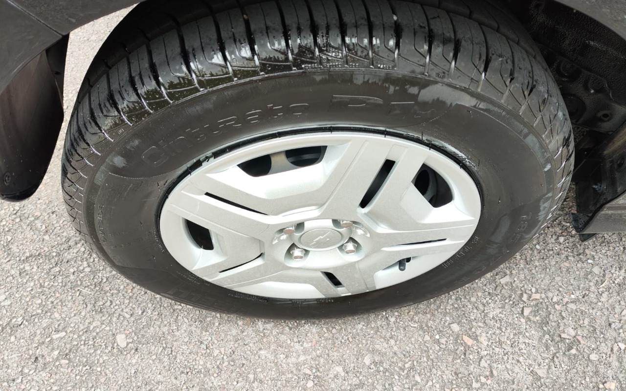 imagem-https://www.socarrao.com.br/sc-vehicle-images-prod/4171761/1790617025238-SW1hZ2VtIGRvIFdoYXRzQXBwIGRlIDIwMjUtMTEtMDUgw6AocykgMTcuNDkuMzZfOTRiM2RjZjYuanBn.jpg