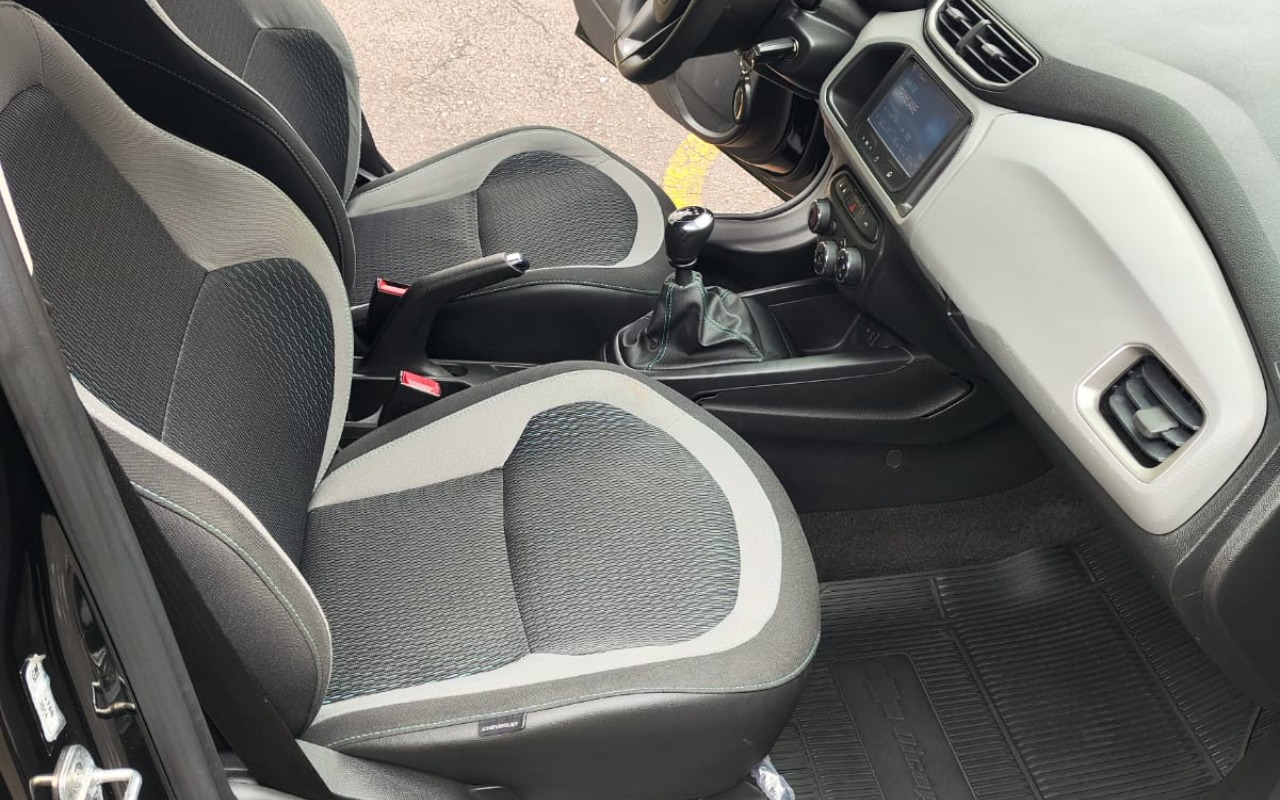 imagem-https://www.socarrao.com.br/sc-vehicle-images-prod/4171761/1790617025345-SW1hZ2VtIGRvIFdoYXRzQXBwIGRlIDIwMjUtMTEtMDUgw6AocykgMTcuNDkuMzRfM2ZkM2ZjNmQuanBn.jpg