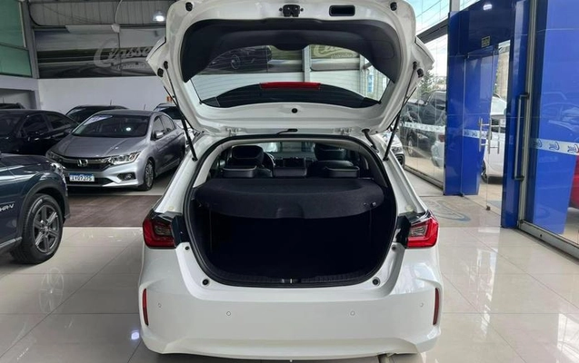 imagem-https://www.socarrao.com.br/sc-vehicle-images-prod/4171804/1790617092468-8504231_3_B_0f9c035dde.jpeg