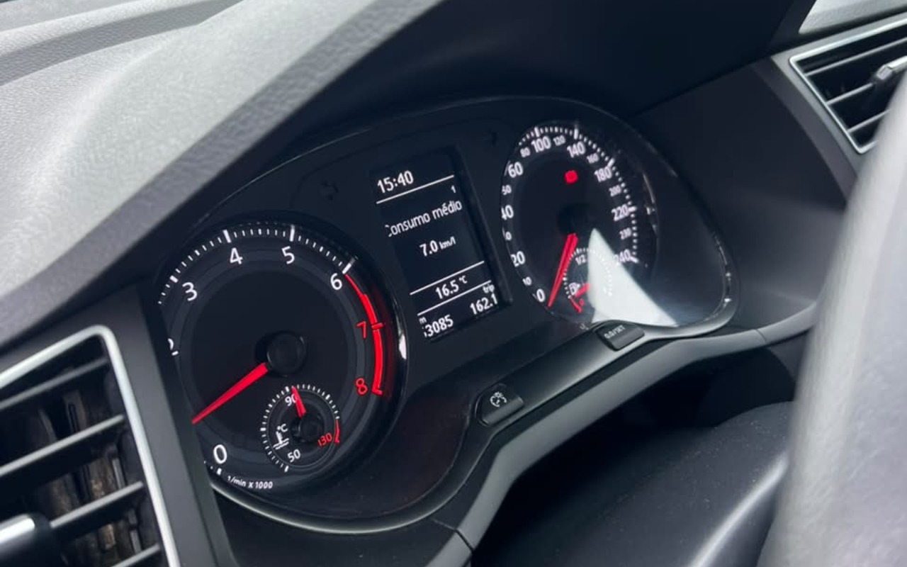 imagem-https://www.socarrao.com.br/sc-vehicle-images-prod/4171852/1790617157433-V2hhdHNBcHAgSW1hZ2UgMjAyNi0wOS0xOCBhdCAxNi4xMy4zNCAoMSkuanBlZw.jpeg