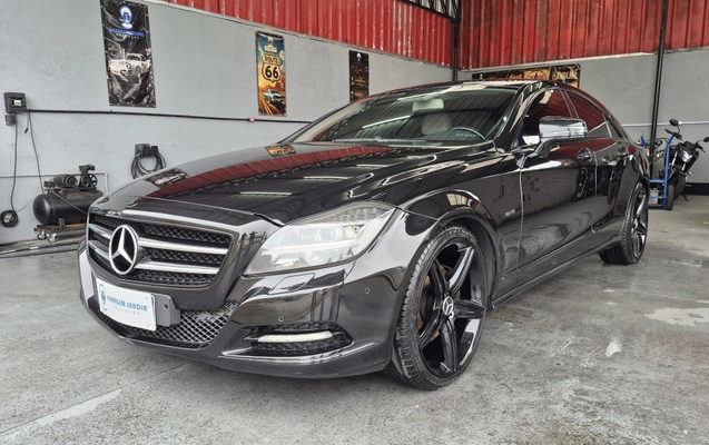 imagem-https://www.socarrao.com.br/sc-vehicle-images-prod/4172014/1790617613653-vehicle_image_1790353295_05121c09a00c5216435e0b71d6484ce6.jpeg