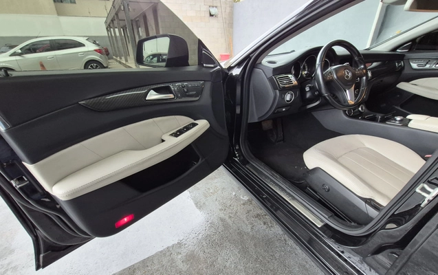 imagem-https://www.socarrao.com.br/sc-vehicle-images-prod/4172014/1790617613665-vehicle_image_1790353337_05568d066b75194ee6937320a7b40340.jpeg