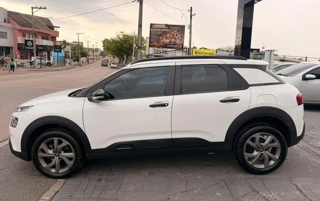 imagem-https://www.socarrao.com.br/sc-vehicle-images-prod/4172031/1790617672242-8520855_1_B_73eb4881b7.jpeg