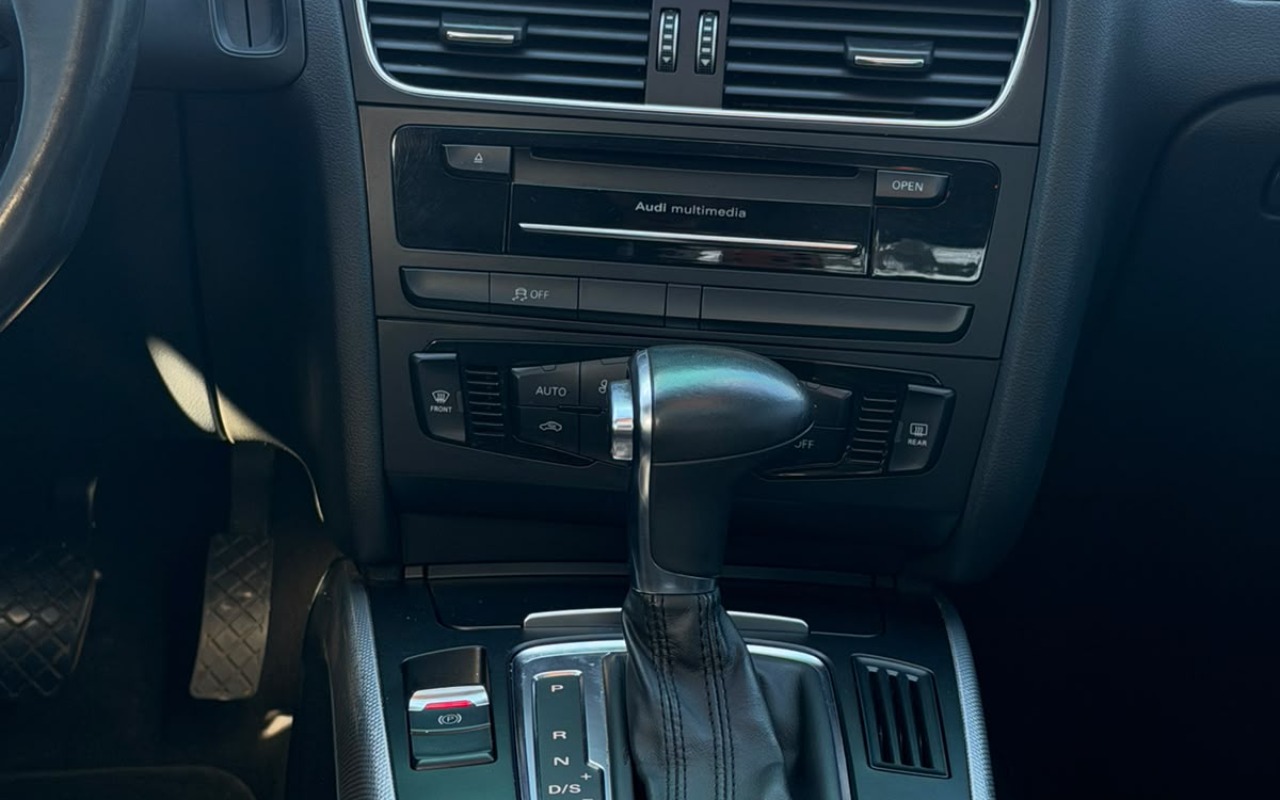 imagem-https://www.socarrao.com.br/sc-vehicle-images-prod/4172036/1790617840585-V2hhdHNBcHAgSW1hZ2UgMjAyNi0wOS0wOCBhdCAyMy4wNi4wMiAoMykuanBlZw.jpeg