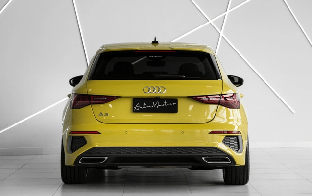 imagem-https://www.socarrao.com.br/sc-vehicle-images-prod/4172049/1790799835372-65696295-de10-4b10-9213-ff11fc2513bd.jpg