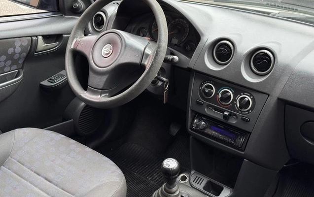imagem-https://www.socarrao.com.br/sc-vehicle-images-prod/4172050/1792259477420-8517589_1_B_fce0418c54.jpeg