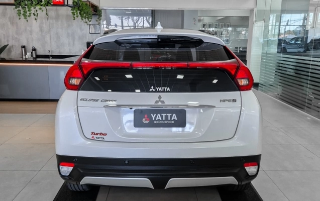 imagem-https://www.socarrao.com.br/sc-vehicle-images-prod/4172152/1790618058003-u9yWThYKJ7voWkcFxU1SWy75DxNA3jGH.jpg
