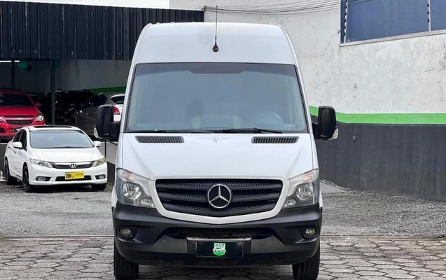imagem-https://www.socarrao.com.br/sc-vehicle-images-prod/4172218/1790618744760-8519970_18_B_d04c1f1092.jpeg