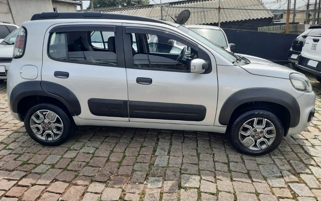 imagem-https://www.socarrao.com.br/sc-vehicle-images-prod/4172265/1790618242540-V2hhdHNBcHAgSW1hZ2UgMjAyNi0wOS0yOCBhdCAxMS40OC4yNiAoMikuanBlZw.jpeg