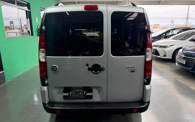 imagem-https://www.socarrao.com.br/sc-vehicle-images-prod/4172295/1790618499400-gb-0e08e64.jpeg