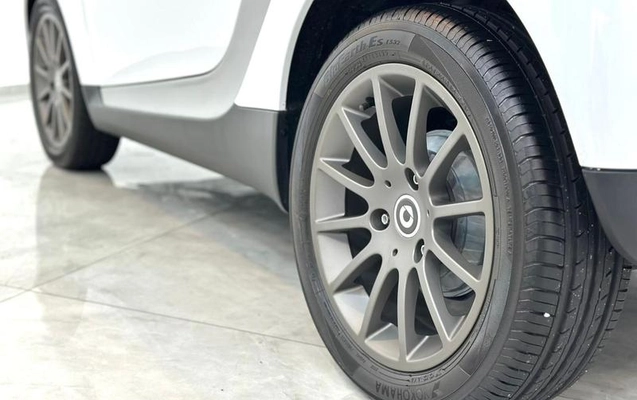 imagem-https://www.socarrao.com.br/sc-vehicle-images-prod/4172334/1790618546895-8518920_16_B_2c56a94d63.jpeg