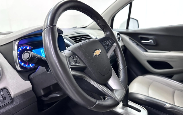 imagem-https://www.socarrao.com.br/sc-vehicle-images-prod/4172359/1790618655463-9ae69c76-da34-4d8d-a2c7-50e5b8266001.jpg