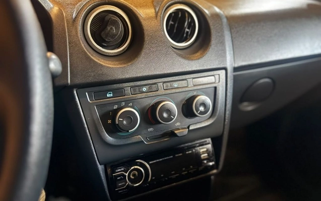 imagem-https://www.socarrao.com.br/sc-vehicle-images-prod/4172364/1790699782651-gb-42aacb1.jpeg
