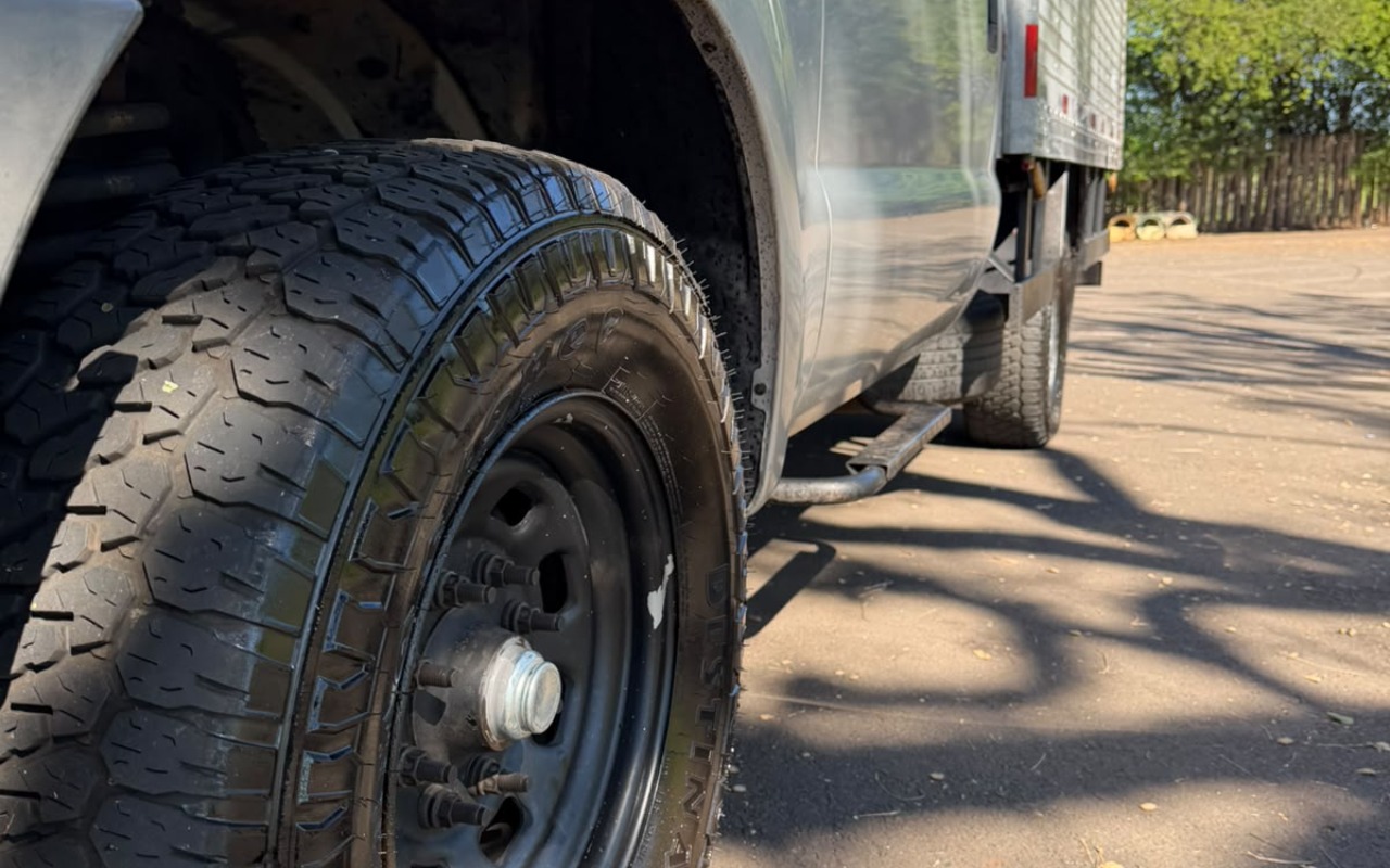 imagem-https://www.socarrao.com.br/sc-vehicle-images-prod/4172570/1790619214018-V2hhdHNBcHAgSW1hZ2UgMjAyNi0wOS0wOCBhdCAyMi4xOS4yNCAoMykuanBlZw.jpeg
