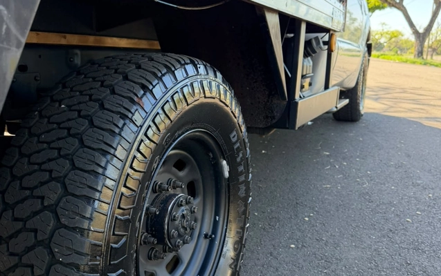 imagem-https://www.socarrao.com.br/sc-vehicle-images-prod/4172570/1790619214096-V2hhdHNBcHAgSW1hZ2UgMjAyNi0wOS0wOCBhdCAyMi4xOS4yNSAoMSkuanBlZw.jpeg