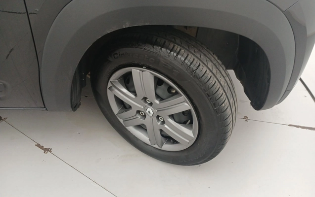 imagem-https://www.socarrao.com.br/sc-vehicle-images-prod/4172668/1790619526329-2_031547.jpg