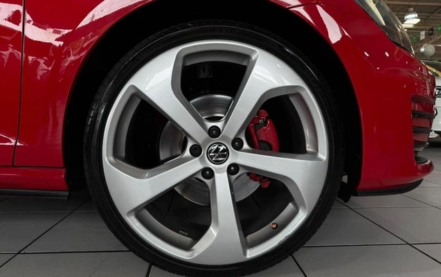 imagem-https://www.socarrao.com.br/sc-vehicle-images-prod/4172673/1790619621274-8517806_17_B_0cea4c28fc.jpeg