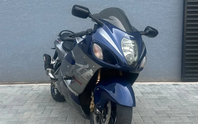 imagem-https://www.socarrao.com.br/sc-vehicle-images-prod/4172788/1790619857973-ZWNhN2QyZWYtYjRjMS00ZTRhLTk4NDEtNTMzNTJmZGM5MjhlLmpwZw.jpg