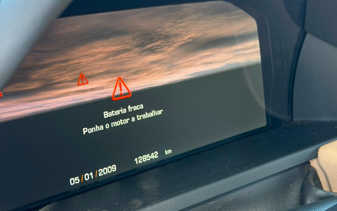 imagem-https://www.socarrao.com.br/sc-vehicle-images-prod/4172895/1790620088860-V2hhdHNBcHAgSW1hZ2UgMjAyNi0wOS0yOCBhdCAxNS4xOS40OSAoMikuanBlZw.jpeg