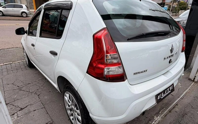 imagem-https://www.socarrao.com.br/sc-vehicle-images-prod/4172915/1790620199637-8521200_1_B_f7ec8f65e4.jpeg