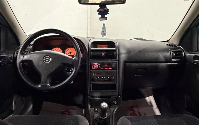 imagem-https://www.socarrao.com.br/sc-vehicle-images-prod/4172976/1790624327455-d7c9d447d9a14efba84a10204a8458ec_1790620453241.jpg