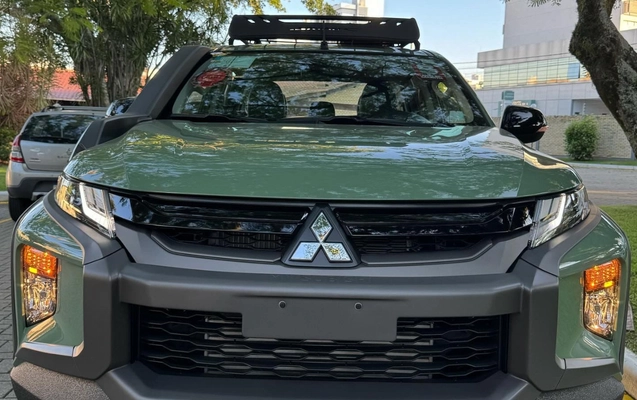 imagem-https://www.socarrao.com.br/sc-vehicle-images-prod/4172978/1790620534001-V2hhdHNBcHAgSW1hZ2UgMjAyNC0wNi0yNSBhdCAxOC4wNy4wNSAoMSkuanBlZw.jpeg