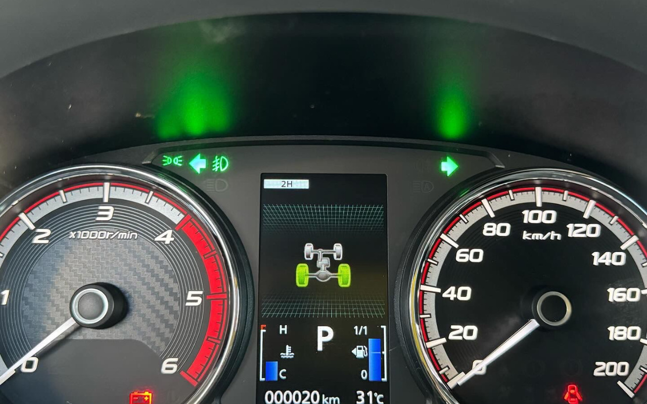 imagem-https://www.socarrao.com.br/sc-vehicle-images-prod/4172978/1790620534135-V2hhdHNBcHAgSW1hZ2UgMjAyNC0wNi0yNSBhdCAxOC4wNy4wNS5qcGVn.jpeg