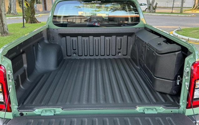 imagem-https://www.socarrao.com.br/sc-vehicle-images-prod/4172978/1790620534450-V2hhdHNBcHAgSW1hZ2UgMjAyNC0wNi0yNSBhdCAxOC4wNy4wNi5qcGVn.jpeg