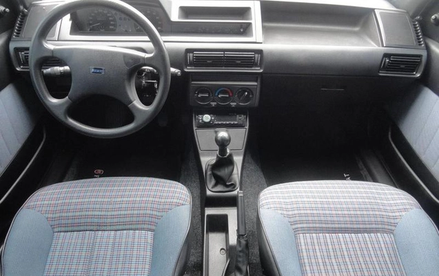 imagem-https://www.socarrao.com.br/sc-vehicle-images-prod/4172998/1790952985159-8521195_3_B_31810dc548.jpeg