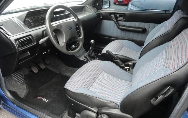 imagem-https://www.socarrao.com.br/sc-vehicle-images-prod/4172998/1790952985163-8521195_16_B_193332a9a8.jpeg