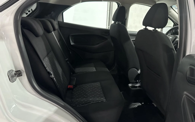 imagem-https://www.socarrao.com.br/sc-vehicle-images-prod/4173259/1790621114781-vehicle_image_1790620909_373d2db41c67c174fb757f4daf47e470.jpeg