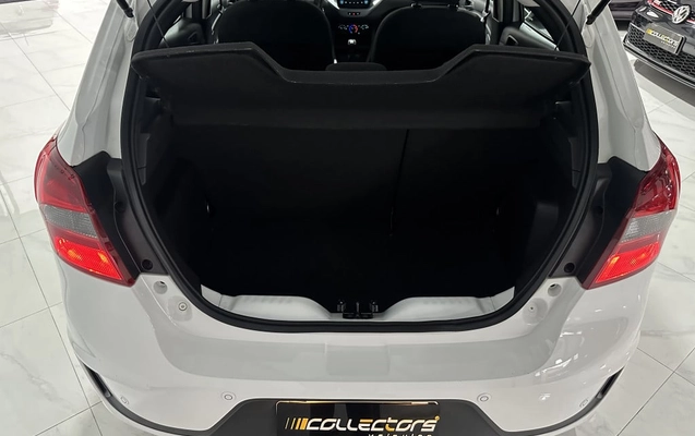 imagem-https://www.socarrao.com.br/sc-vehicle-images-prod/4173259/1790621114795-vehicle_image_1790620950_e00000a6a31eea04a7f3ddb8c9667810.jpeg