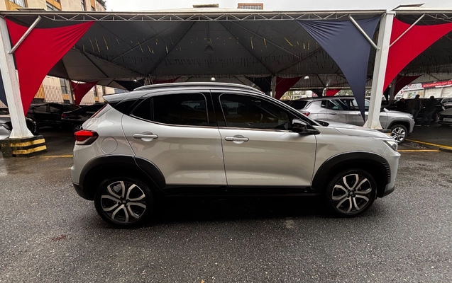 imagem-https://www.socarrao.com.br/sc-vehicle-images-prod/4173282/1790621288383-OWRiY2E4MjAtYzE1Yy00YWI3LWI2NDgtZmQxMjA0MGYyZmIzLmpwZWc.jpeg