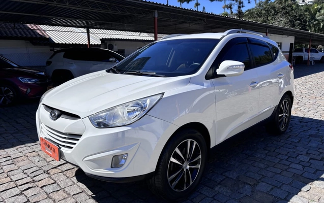 imagem-https://www.socarrao.com.br/sc-vehicle-images-prod/41733/1769988736103-6100671OR_1723560269_55_490.jpg