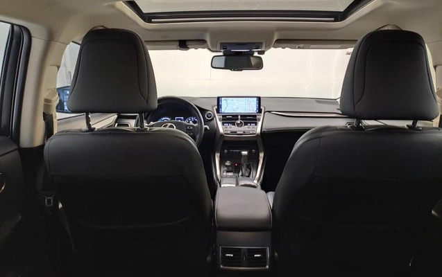 imagem-https://www.socarrao.com.br/sc-vehicle-images-prod/4173312/1790621875832-8517228_16_B_2a2e37bed2.jpeg