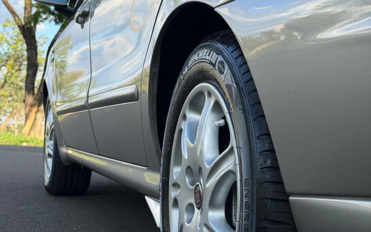 imagem-https://www.socarrao.com.br/sc-vehicle-images-prod/4173490/1790621822253-V2hhdHNBcHAgSW1hZ2UgMjAyNi0wOS0yOCBhdCAxNS41Mi4yNC5qcGVn.jpeg
