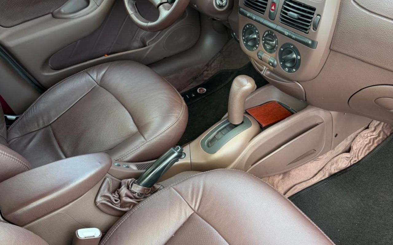 imagem-https://www.socarrao.com.br/sc-vehicle-images-prod/4173490/1790621823618-V2hhdHNBcHAgSW1hZ2UgMjAyNi0wOS0yOCBhdCAxNS41Mi4yOC5qcGVn.jpeg