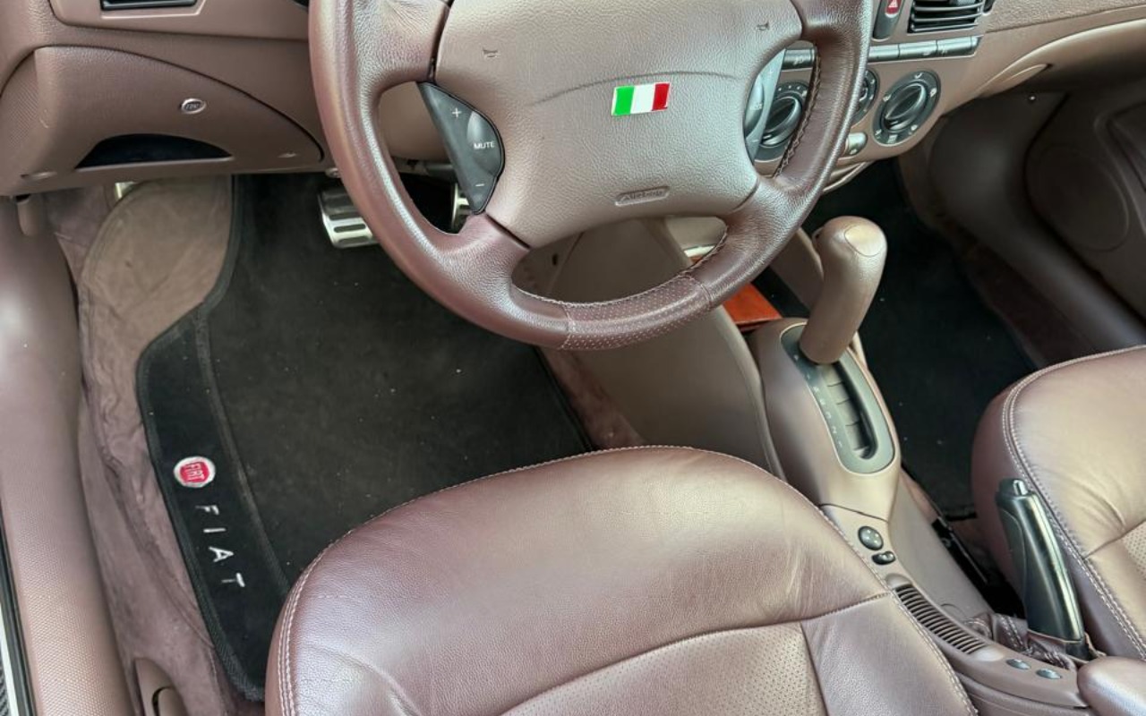 imagem-https://www.socarrao.com.br/sc-vehicle-images-prod/4173490/1790621823833-V2hhdHNBcHAgSW1hZ2UgMjAyNi0wOS0yOCBhdCAxNS41Mi4yNy5qcGVn.jpeg