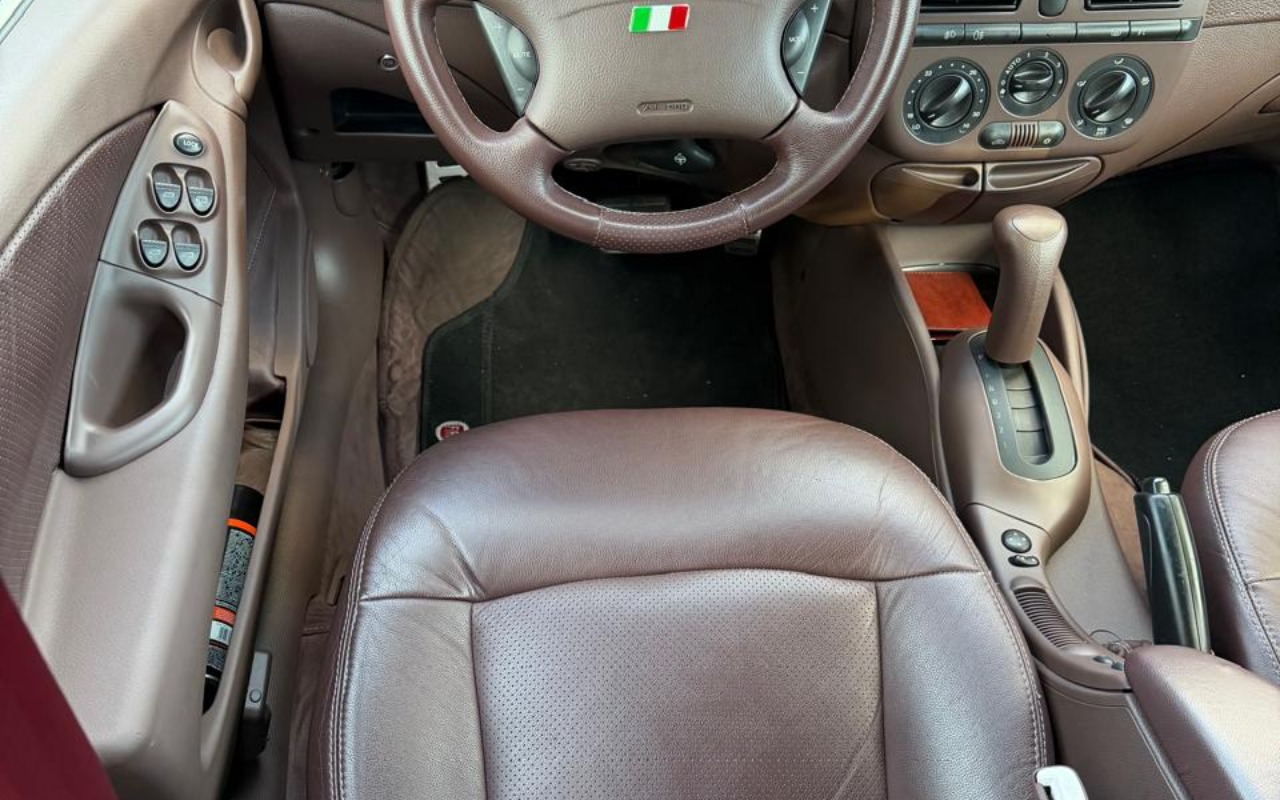 imagem-https://www.socarrao.com.br/sc-vehicle-images-prod/4173490/1790621824322-V2hhdHNBcHAgSW1hZ2UgMjAyNi0wOS0yOCBhdCAxNS41Mi4yNi5qcGVn.jpeg