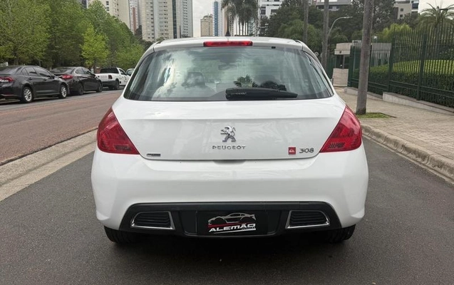 imagem-https://www.socarrao.com.br/sc-vehicle-images-prod/4173528/1790953491611-8519620_5_B_9d8a3b3b8c.jpeg