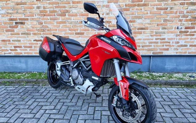 imagem-https://www.socarrao.com.br/sc-vehicle-images-prod/4173541/1790869314234-8521454_5_B_0d67054344.jpeg