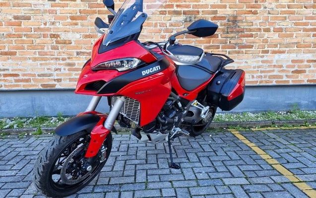 imagem-https://www.socarrao.com.br/sc-vehicle-images-prod/4173541/1790869314239-8521454_12_B_63aa6bbe35.jpeg