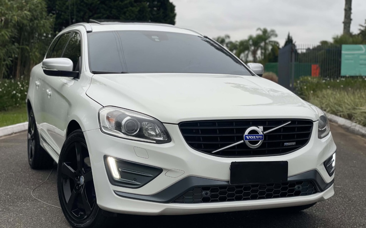 Volvo XC60 2014 Branco — foto 1 de 3