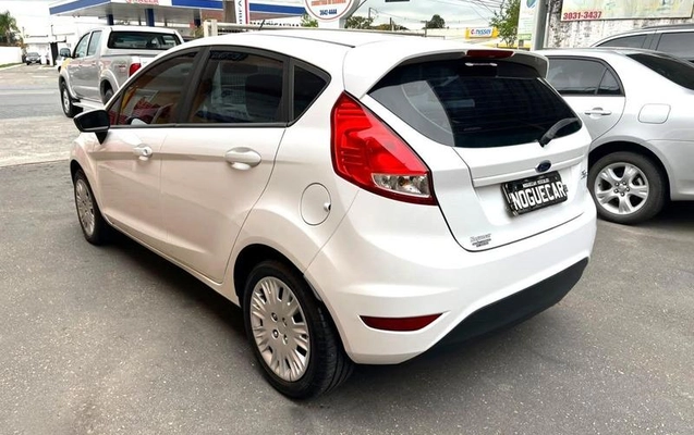 imagem-https://www.socarrao.com.br/sc-vehicle-images-prod/4173623/1790622444220-8521538_5_B_9b150c9e31.jpeg